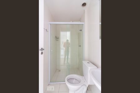 Banheiro de kitnet/studio à venda com 1 quarto, 27m² em Conceição, Osasco