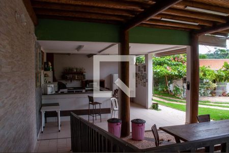 Casa de condomínio à venda com 849m², 4 quartos e 6 vagas Casa de condomínio à venda com 849m², 4 quartos e 6 vagasChurrasqueira