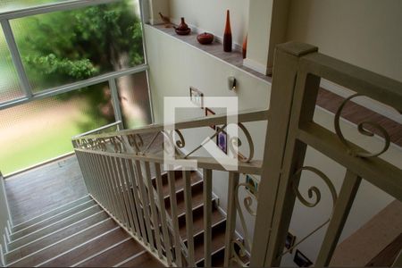 Casa de condomínio à venda com 849m², 4 quartos e 6 vagas Casa de condomínio à venda com 849m², 4 quartos e 6 vagasÁrea comum