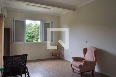 Casa de condomínio à venda com 849m², 4 quartos e 6 vagas Casa de condomínio à venda com 849m², 4 quartos e 6 vagasSuíte 1