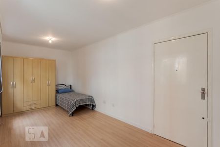 Dormitório de kitnet/studio à venda com 1 quarto, 34m² em Cristo Redentor, Porto Alegre