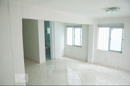 Casa à venda com 330m², 3 quartos e 5 vagasSalão