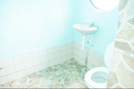 Casa à venda com 330m², 3 quartos e 5 vagasBanheiro 2