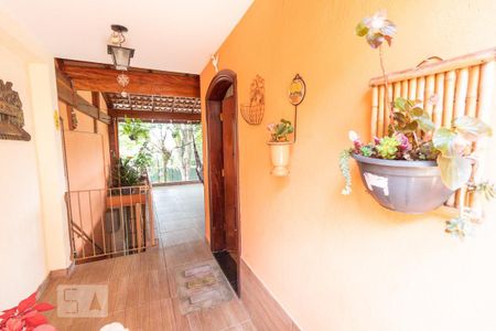 Casa à venda com 210m², 3 quartos e 3 vagas Casa à venda com 210m², 3 quartos e 3 vagasQuintal