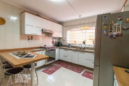 Casa à venda com 210m², 3 quartos e 3 vagas Casa à venda com 210m², 3 quartos e 3 vagasCozinha