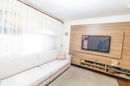 Sala de casa para alugar com 3 quartos, 210m² em Jardim das Vertentes, São Paulo