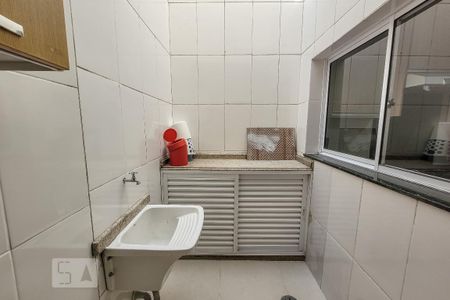 Casa de condomínio para alugar com 90m², 2 quartos e 1 vaga Casa de condomínio para alugar com 90m², 2 quartos e 1 vagaÁrea de Serviço