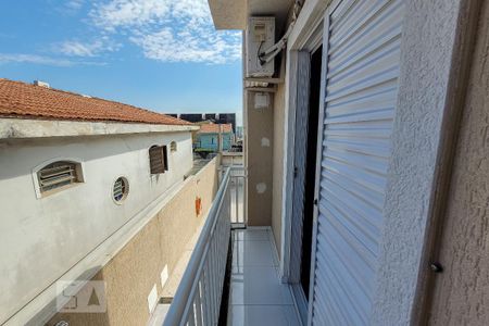 Casa de condomínio para alugar com 90m², 2 quartos e 1 vaga Casa de condomínio para alugar com 90m², 2 quartos e 1 vagaSuíte