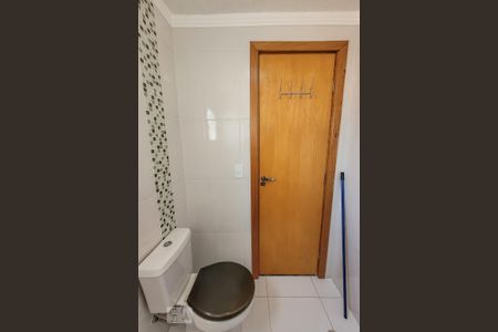 Casa de condomínio para alugar com 90m², 2 quartos e 1 vaga Casa de condomínio para alugar com 90m², 2 quartos e 1 vagaBanheiro Cobertura