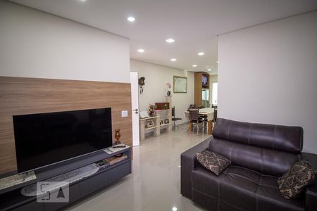 Sala de Estar de casa à venda com 4 quartos, 250m² em Vila Ema, São Paulo