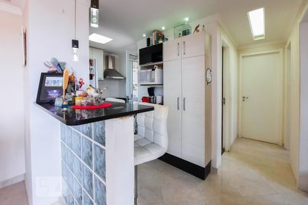 Apartamento à venda com 64m², 3 quartos e 2 vagasCozinha