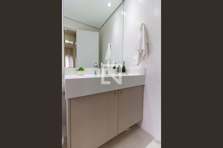 Apartamento à venda com 88m², 3 quartos e 2 vagas Apartamento à venda com 88m², 3 quartos e 2 vagasBanheiro da Suíte