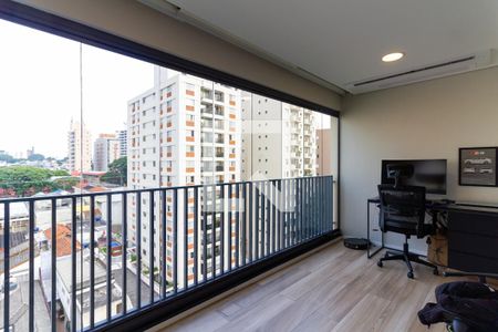 Sacada de apartamento à venda com 3 quartos, 88m² em Vila Ipojuca, São Paulo