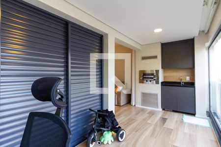 Sacada de apartamento à venda com 3 quartos, 88m² em Vila Ipojuca, São Paulo