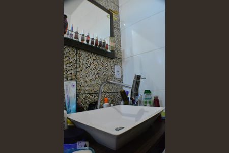 Quarto 1 com banheiro de casa para alugar com 3 quartos, 100m² em Mussurunga Ii, Salvador