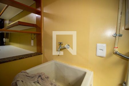 Apartamento à venda com 80m², 2 quartos e 1 vagaÁrea de Serviço