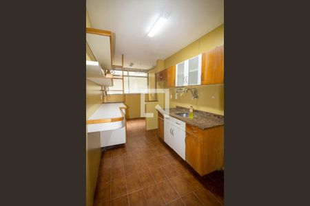 Apartamento à venda com 80m², 2 quartos e 1 vagaCozinha