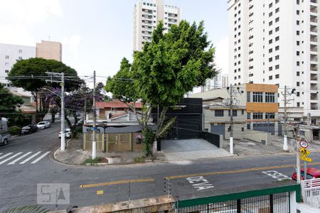 Casa à venda com 214m², 4 quartos e 6 vagas Casa à venda com 214m², 4 quartos e 6 vagasVista do Quarto 1