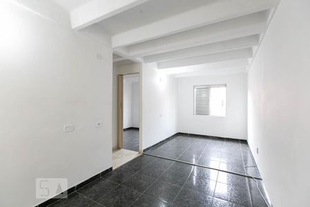 Sala de kitnet/studio à venda com 1 quarto, 34m² em Conjunto Residencial José Bonifácio, São Paulo