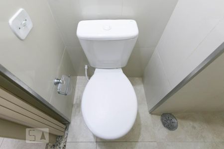 Studio para alugar com 34m², 1 quarto e 1 vaga Studio para alugar com 34m², 1 quarto e 1 vagaDetalhe banheiro
