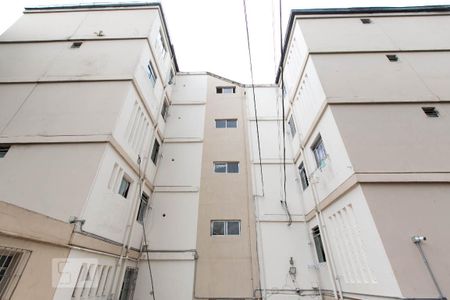 Fachada de kitnet/studio para alugar com 1 quarto, 34m² em Conjunto Residencial José Bonifácio, São Paulo
