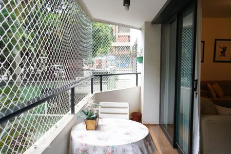 Varanda da Sala de apartamento à venda com 3 quartos, 155m² em Perdizes, São Paulo