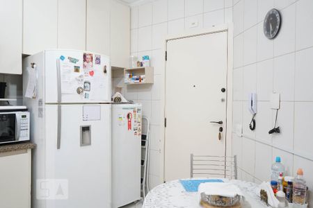 Apartamento à venda com 155m², 3 quartos e 2 vagas Apartamento à venda com 155m², 3 quartos e 2 vagasCozinha