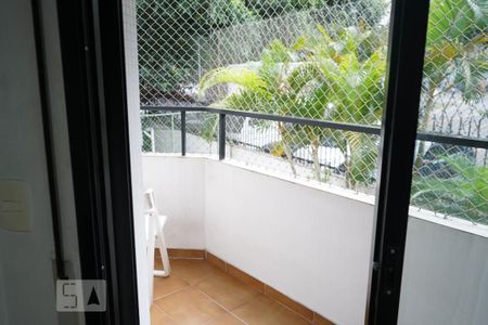 Apartamento à venda com 155m², 3 quartos e 2 vagas Apartamento à venda com 155m², 3 quartos e 2 vagasVaranda