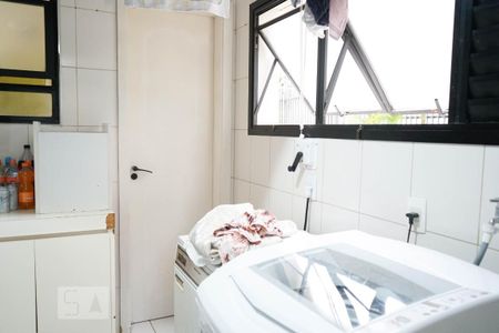 Apartamento à venda com 155m², 3 quartos e 2 vagas Apartamento à venda com 155m², 3 quartos e 2 vagasÁrea de Serviço