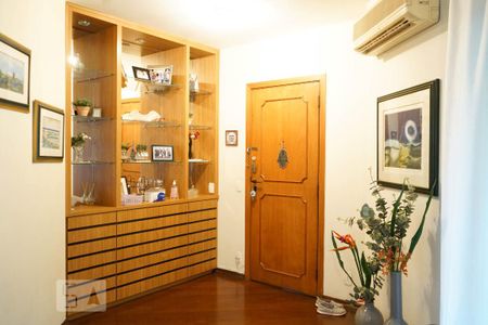 Sala de apartamento à venda com 3 quartos, 155m² em Perdizes, São Paulo