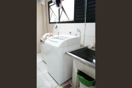 Apartamento à venda com 155m², 3 quartos e 2 vagas Apartamento à venda com 155m², 3 quartos e 2 vagasÁrea de Serviço