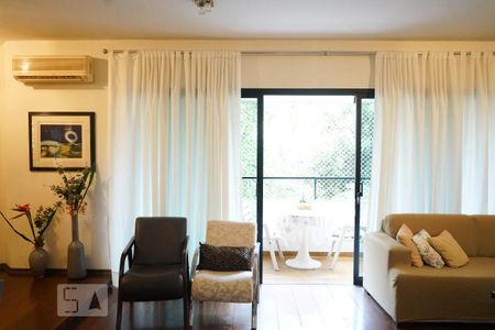 Sala de apartamento à venda com 3 quartos, 155m² em Perdizes, São Paulo