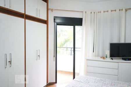 Apartamento à venda com 155m², 3 quartos e 2 vagas Apartamento à venda com 155m², 3 quartos e 2 vagasSuíte