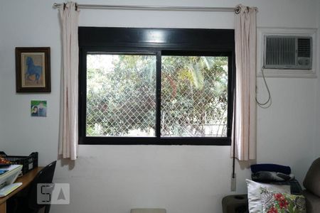 Apartamento à venda com 155m², 3 quartos e 2 vagas Apartamento à venda com 155m², 3 quartos e 2 vagasQuarto 2