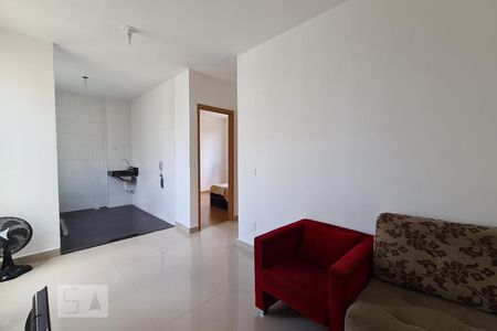 Sala de apartamento para alugar com 2 quartos, 43m² em Caguassu, Sorocaba