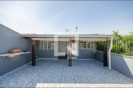 Apartamento à venda com 240m², 3 quartos e 1 vaga Apartamento à venda com 240m², 3 quartos e 1 vagaVaranda