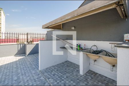 Apartamento à venda com 240m², 3 quartos e 1 vaga Apartamento à venda com 240m², 3 quartos e 1 vagaVaranda