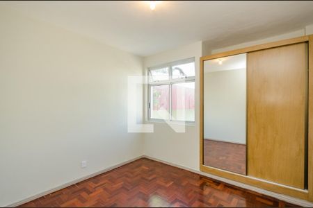Apartamento à venda com 240m², 3 quartos e 1 vaga Apartamento à venda com 240m², 3 quartos e 1 vagaQuarto 2