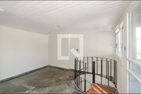 Apartamento à venda com 240m², 3 quartos e 1 vaga Apartamento à venda com 240m², 3 quartos e 1 vagaSala cobertura