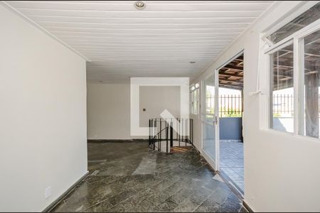 Apartamento à venda com 240m², 3 quartos e 1 vaga Apartamento à venda com 240m², 3 quartos e 1 vagaSala cobertura