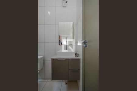 Apartamento à venda com 240m², 3 quartos e 1 vaga Apartamento à venda com 240m², 3 quartos e 1 vagaBanheiro da Suíte