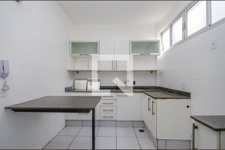 Apartamento à venda com 240m², 3 quartos e 1 vaga Apartamento à venda com 240m², 3 quartos e 1 vagaCozinha
