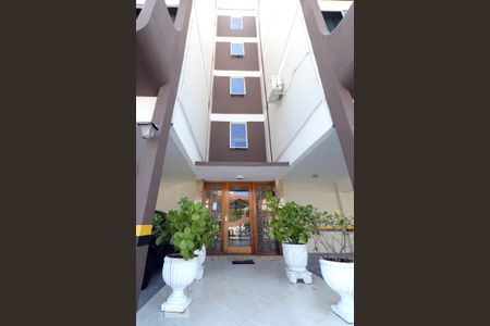 Apartamento para alugar com 65m², 2 quartos e 2 vagasFachada do bloco