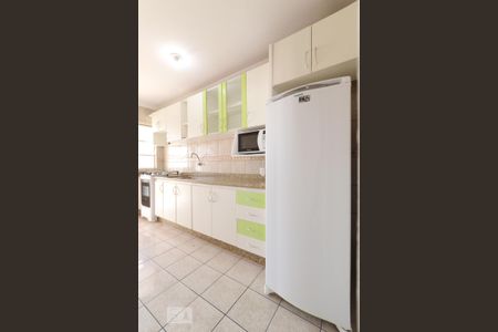 Apartamento para alugar com 65m², 2 quartos e 2 vagasCozinha