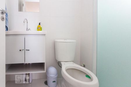Banheiro de apartamento para alugar com 1 quarto, 30m² em Jardim Planalto, São Paulo