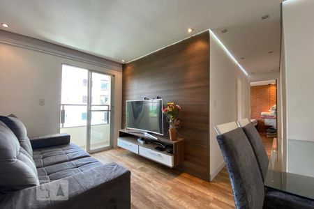 Sala de apartamento para alugar com 2 quartos, 50m² em Jardim Ampliacao, São Paulo