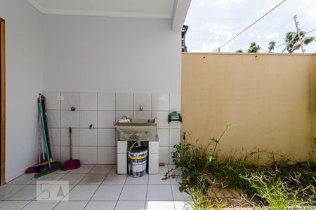 Casa para alugar com 100m², 3 quartos e 2 vagas Casa para alugar com 100m², 3 quartos e 2 vagasÁrea de Serviço e Quintal