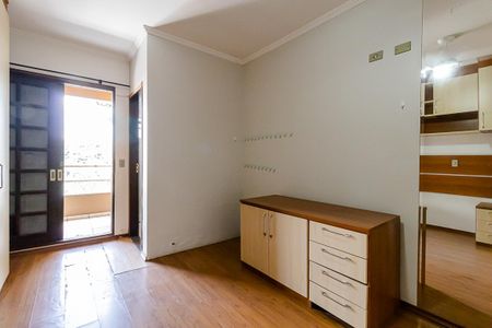 Casa para alugar com 100m², 3 quartos e 2 vagas Casa para alugar com 100m², 3 quartos e 2 vagasSuíte