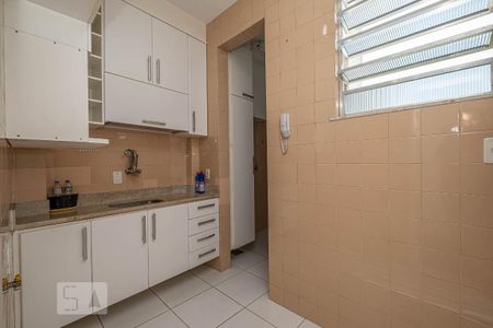 Cozinha de apartamento à venda com 2 quartos, 55m² em São Francisco Xavier, Rio de Janeiro