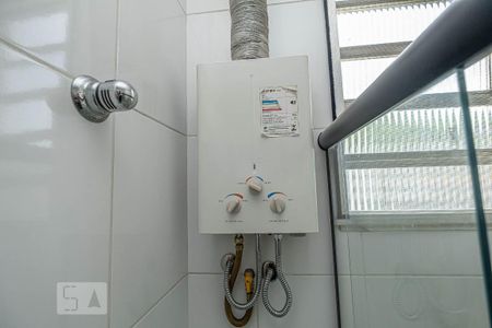 Apartamento à venda com 55m², 2 quartos e sem vaga Apartamento à venda com 55m², 2 quartos e sem vagaBanheiro Social